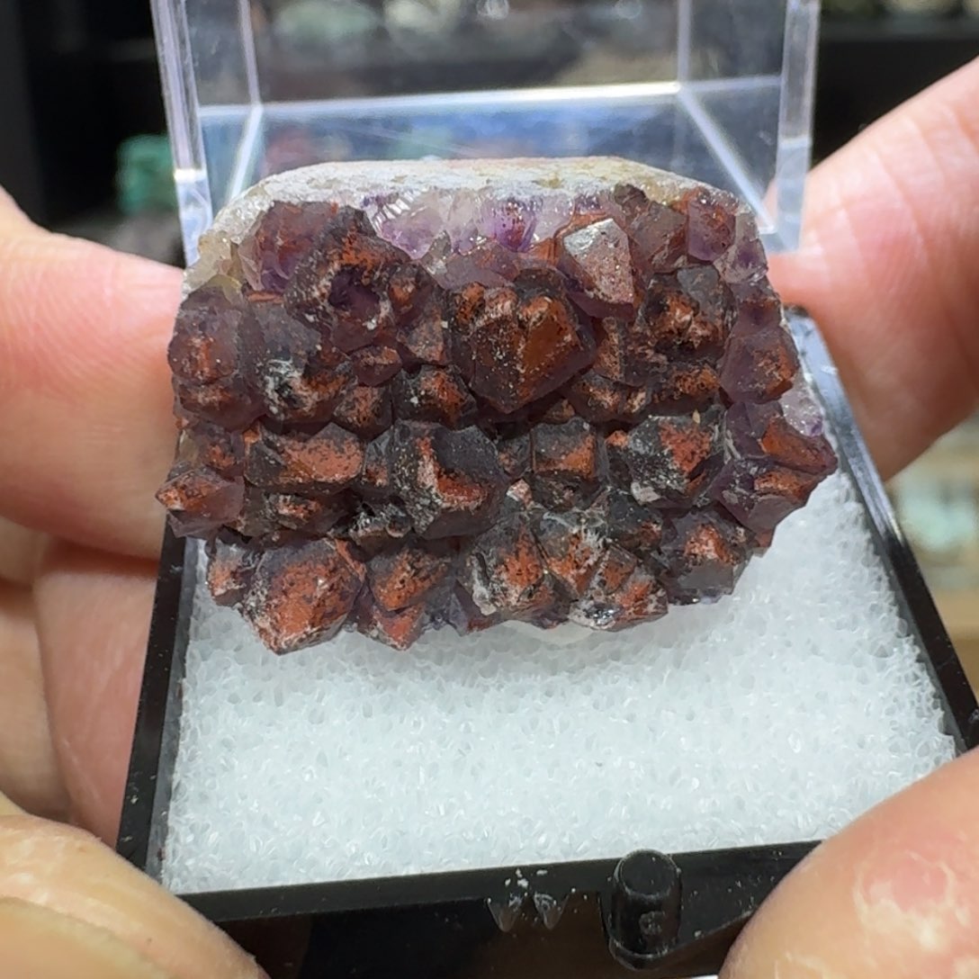 月下珠宝严选矿物