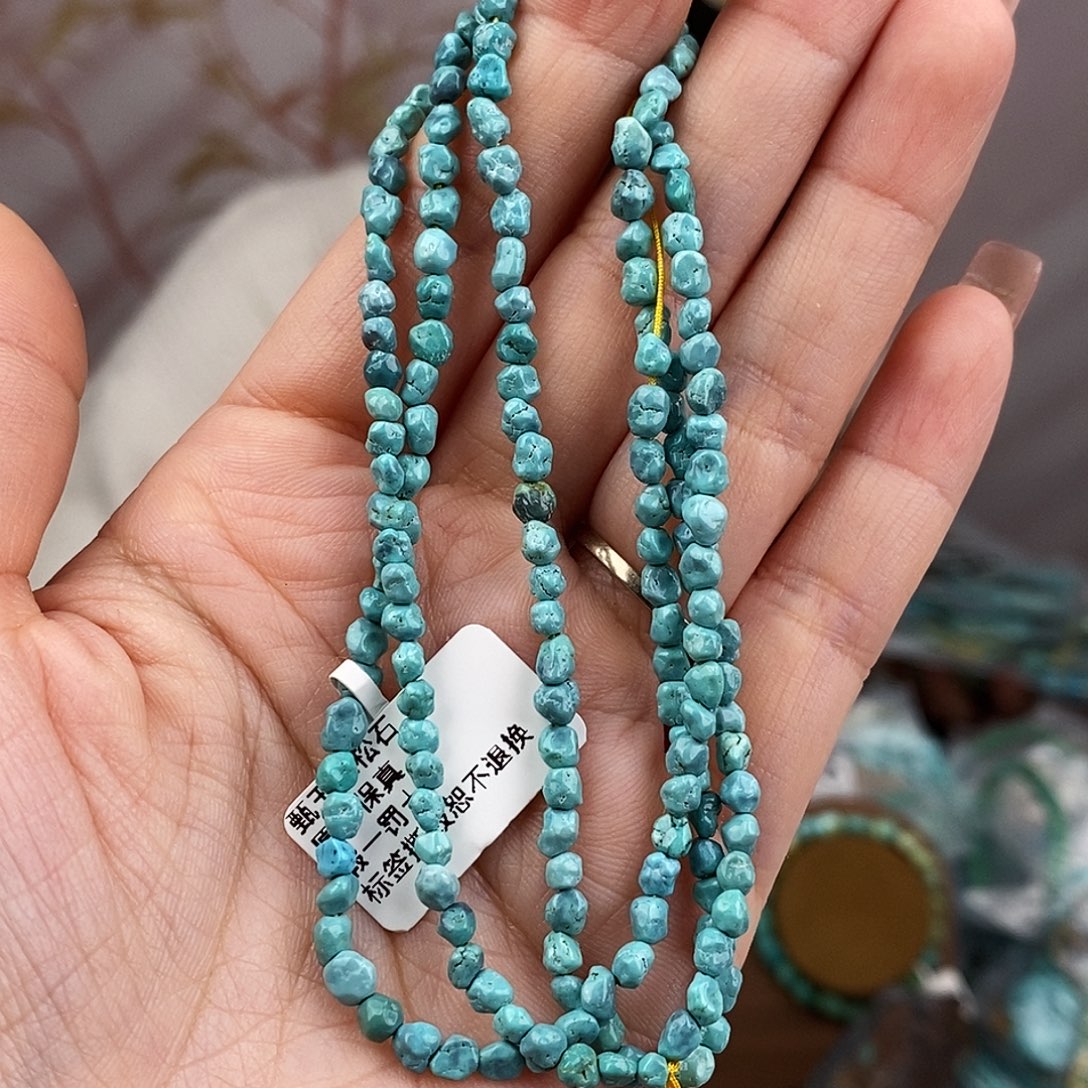 绿松石未镶嵌原矿