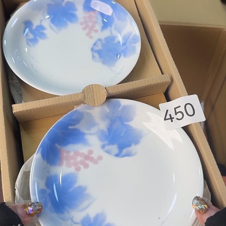 瓷片很好看的小碟子