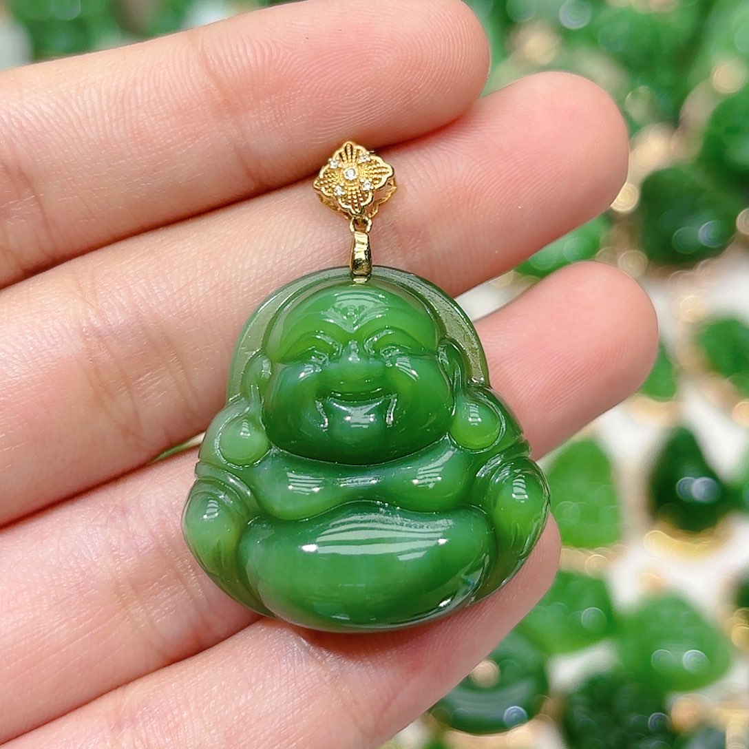 和田玉（碧玉）颈饰18K金镶嵌