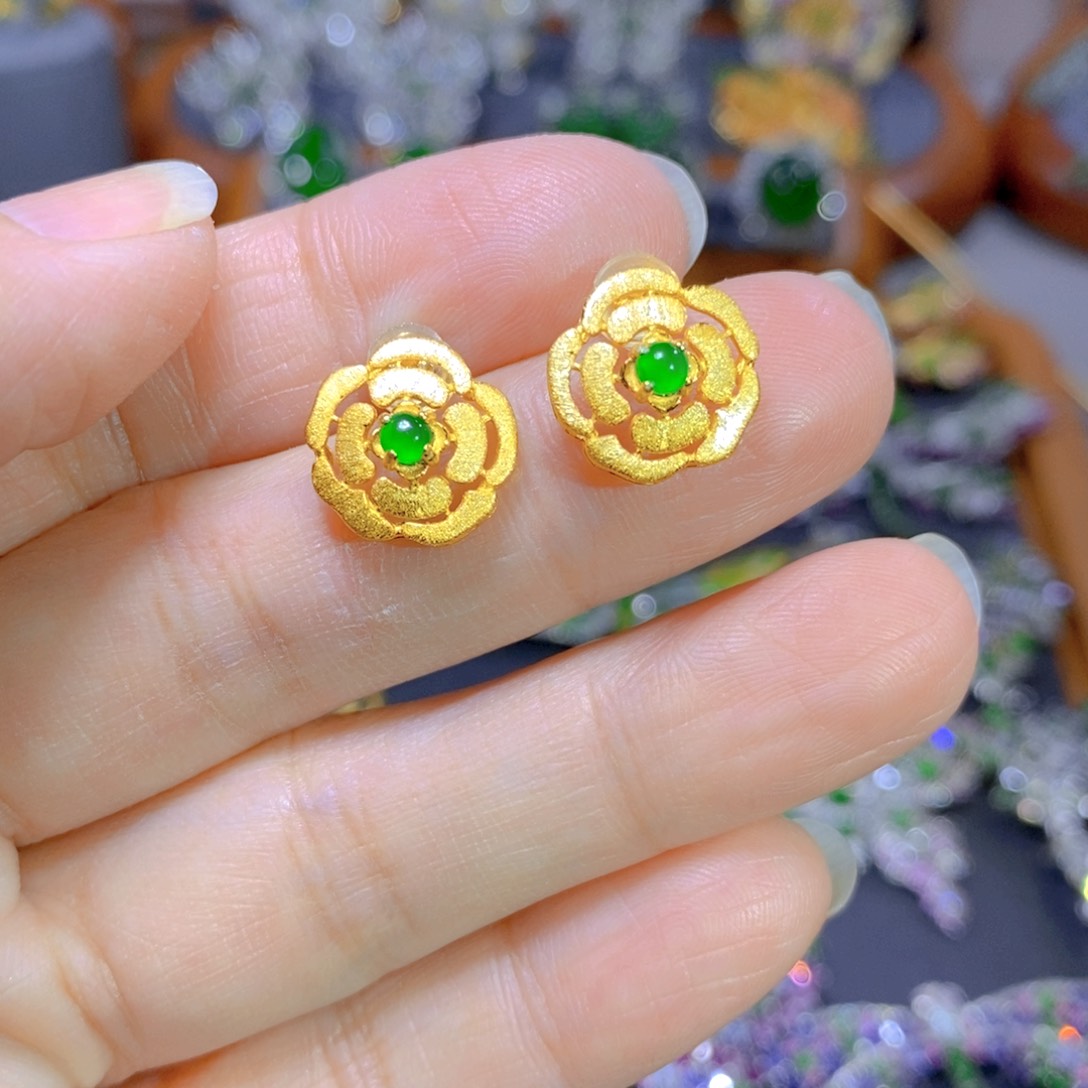 翡翠颈饰银S925镶嵌天然翡翠