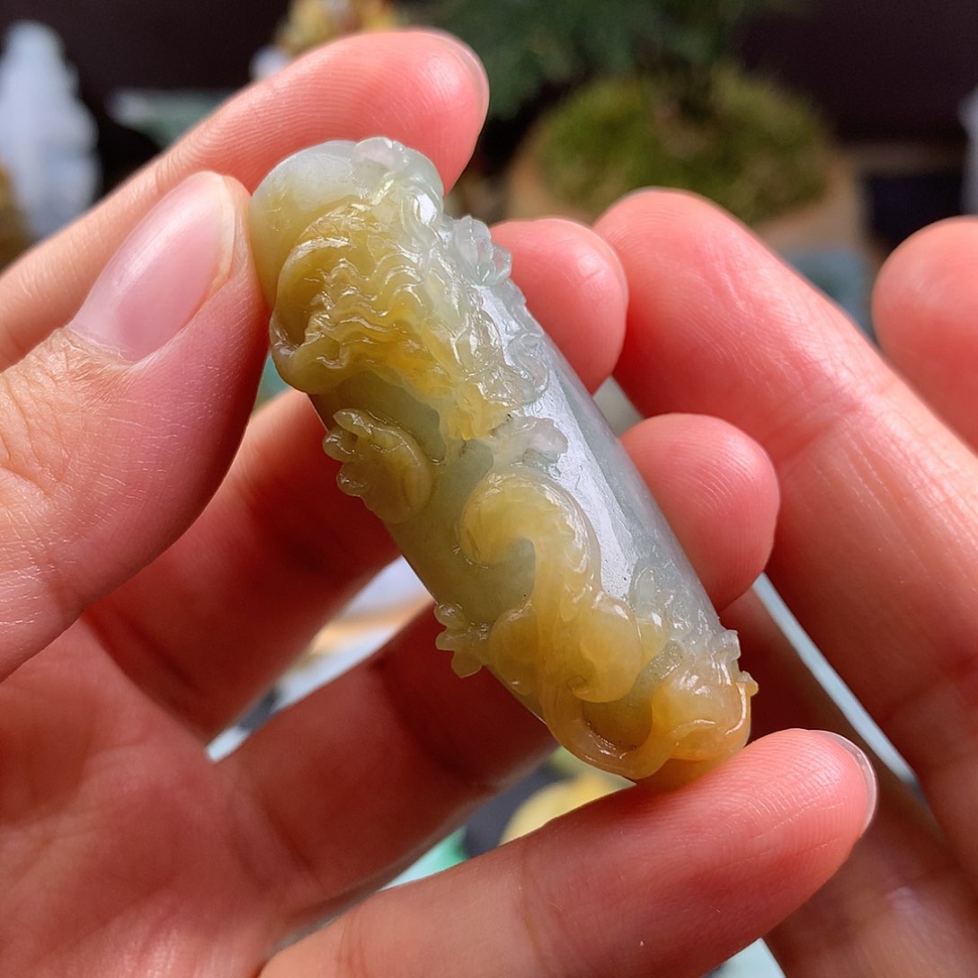 定制翡翠未镶嵌翡翠