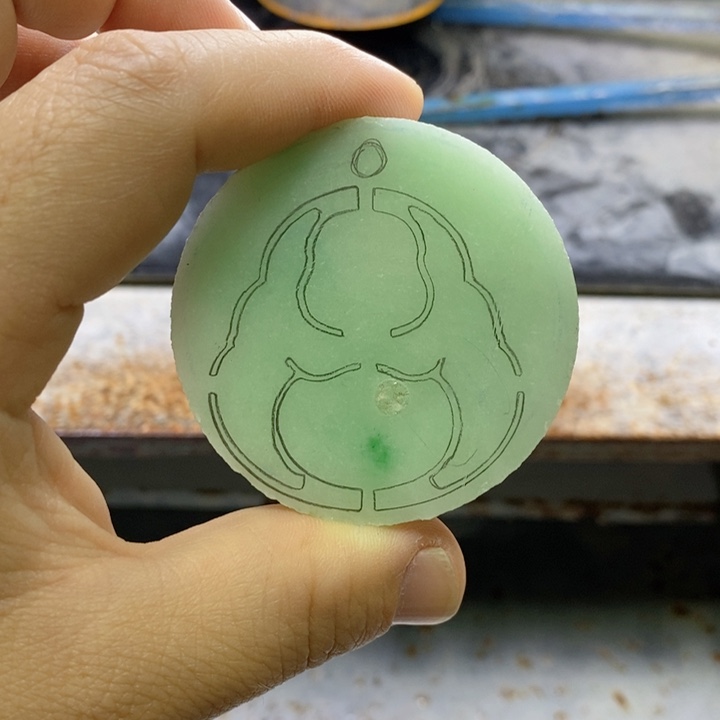 定制翡翠未镶嵌佛公