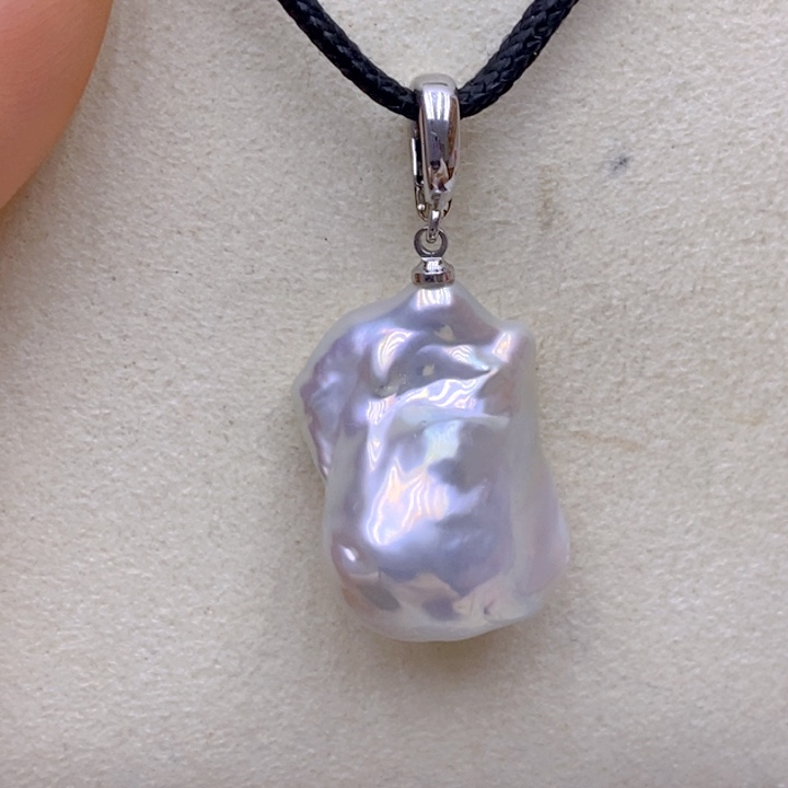 淡水珍珠未镶嵌吊坠(赠链)