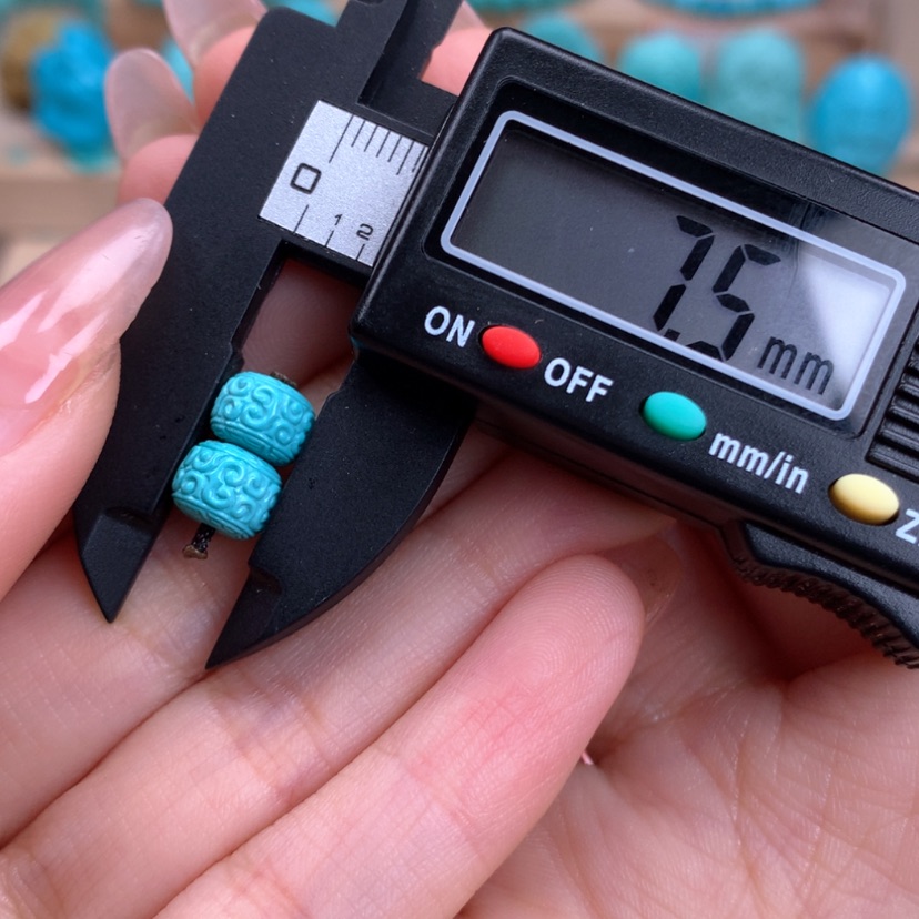 【闪购商品】绿松石雕刻未镶嵌