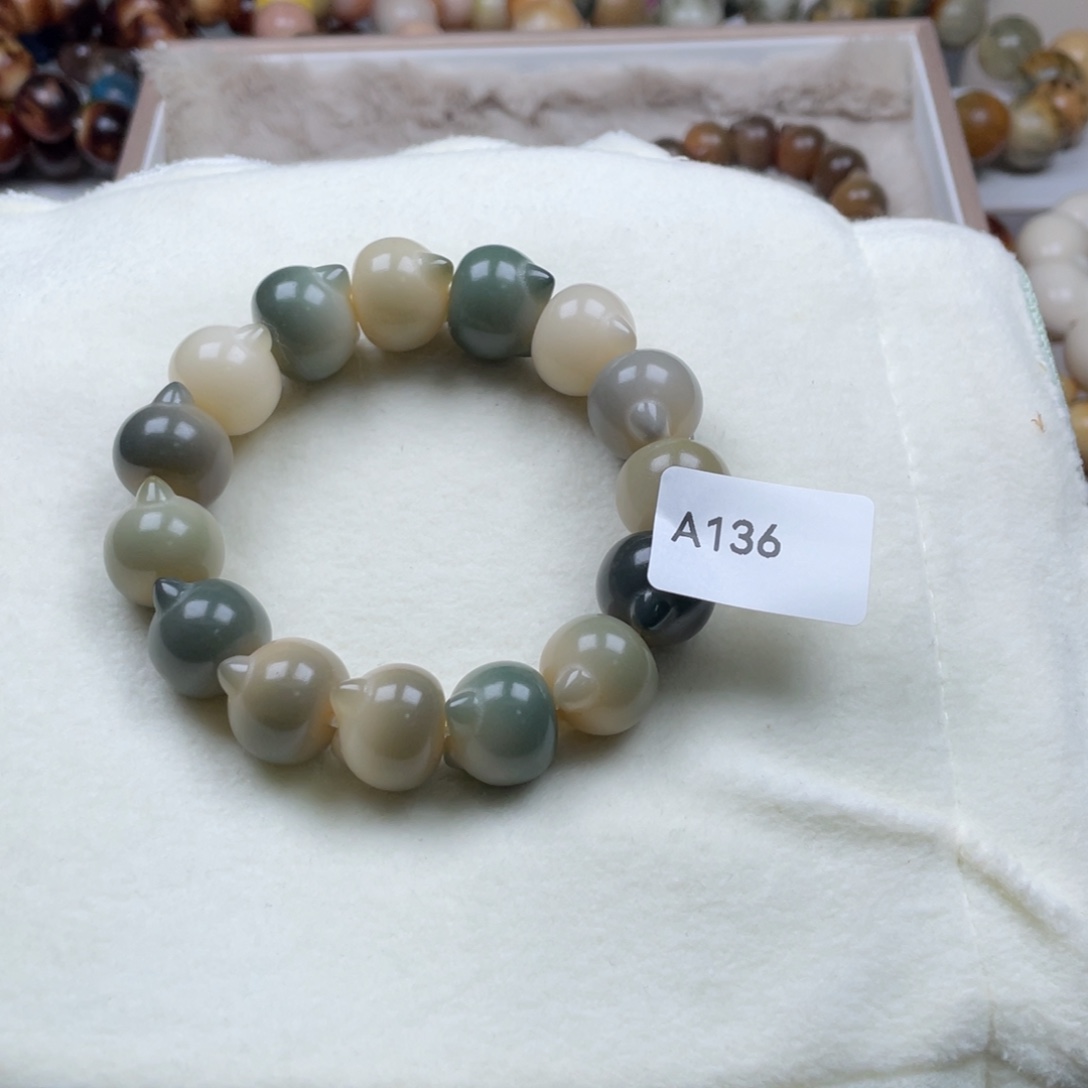 ****噔吊坠菩提根/象牙果A136猫头18mm一串通货