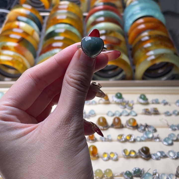 蛇纹石玉戒指银S925镶嵌