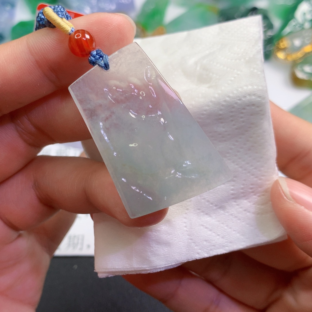 【闪购商品】翡翠吊坠(不含链)未镶嵌