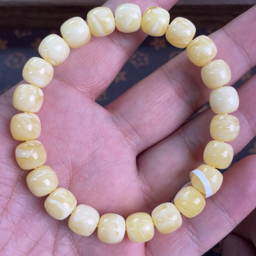 琥珀裸石未镶嵌564000000000