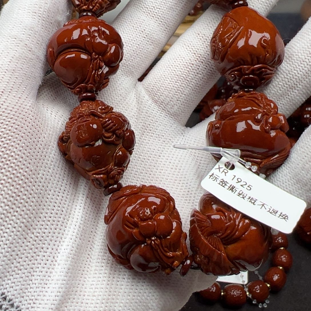 吊坠橄榄核蔚****?橄榄核