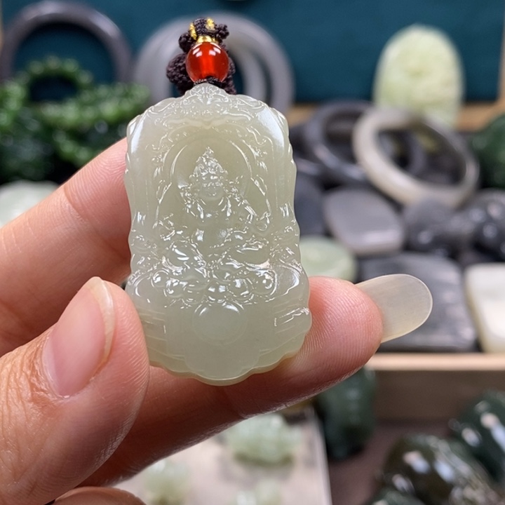 和田玉颈饰未镶嵌萍*