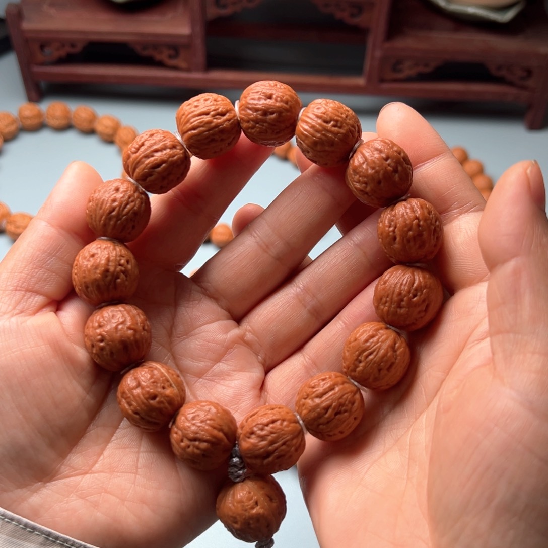 文玩核桃吊坠野生小核桃