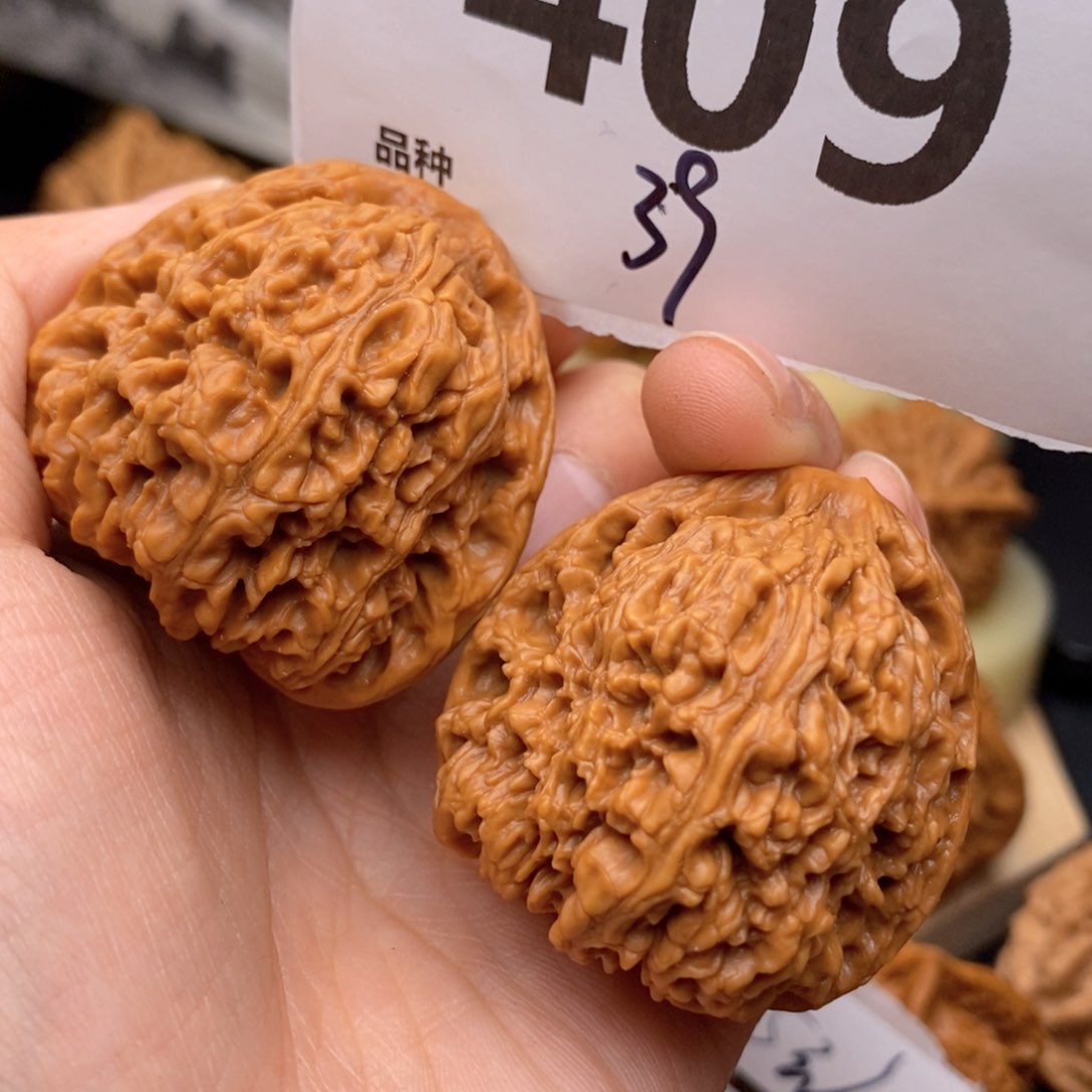 文玩核桃把件409号39南疆