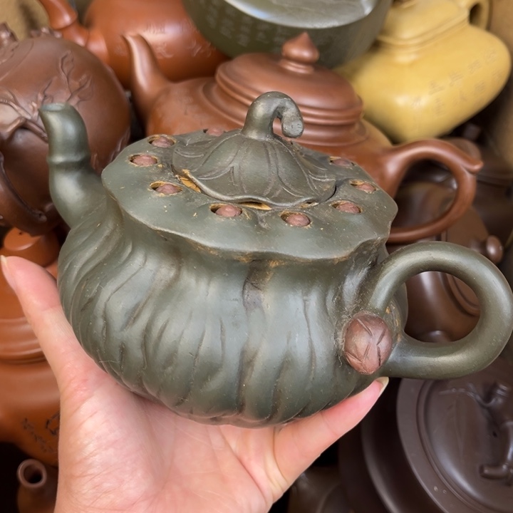 紫砂茶壶紫砂壶的造型很