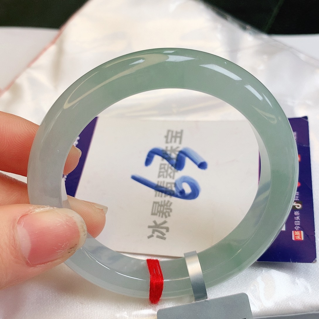 翡翠手镯未镶嵌缅甸天然a货翡翠