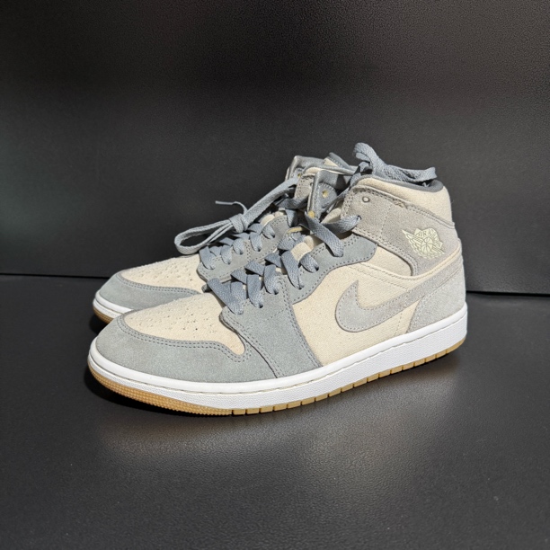 90新 AIR JORDAN 42码/aj1 椰奶 米白色 中帮男款板鞋