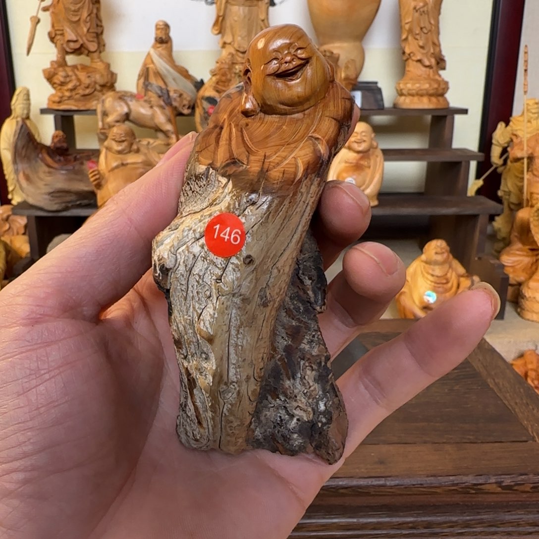 崖柏小木匠艺雕一物一拍