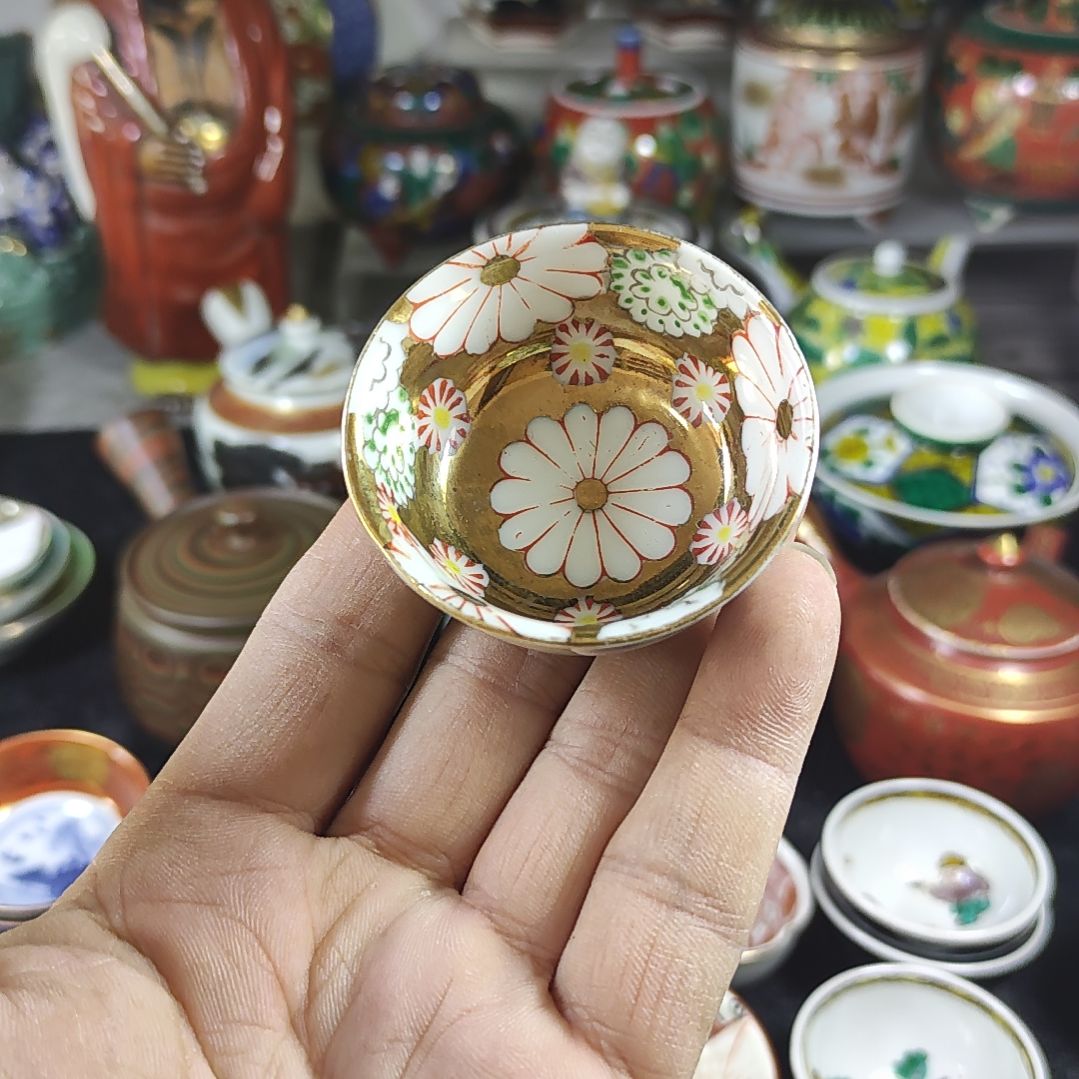 杯30包邮，偏远地区不包邮，中古品，不保全新。