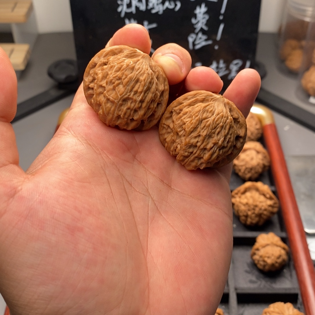 配***）把件文玩核桃磨盘