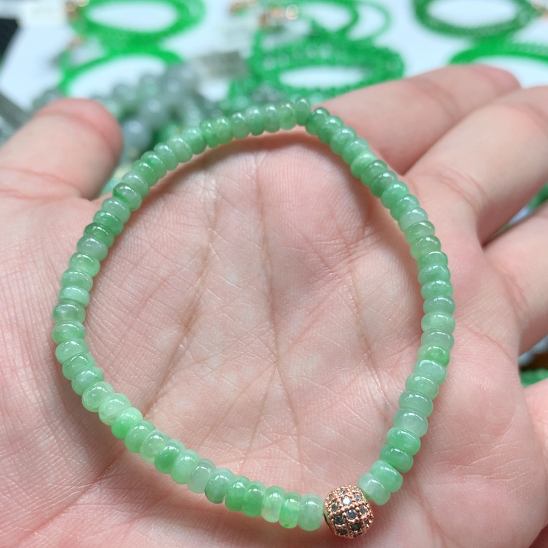 未镶嵌手链翡翠翡翠