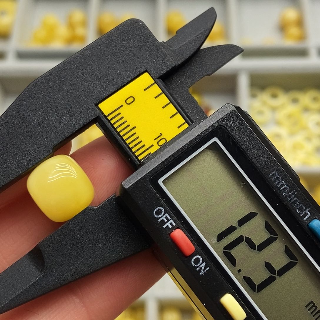 蜜蜡珠宝奇石未镶嵌2347