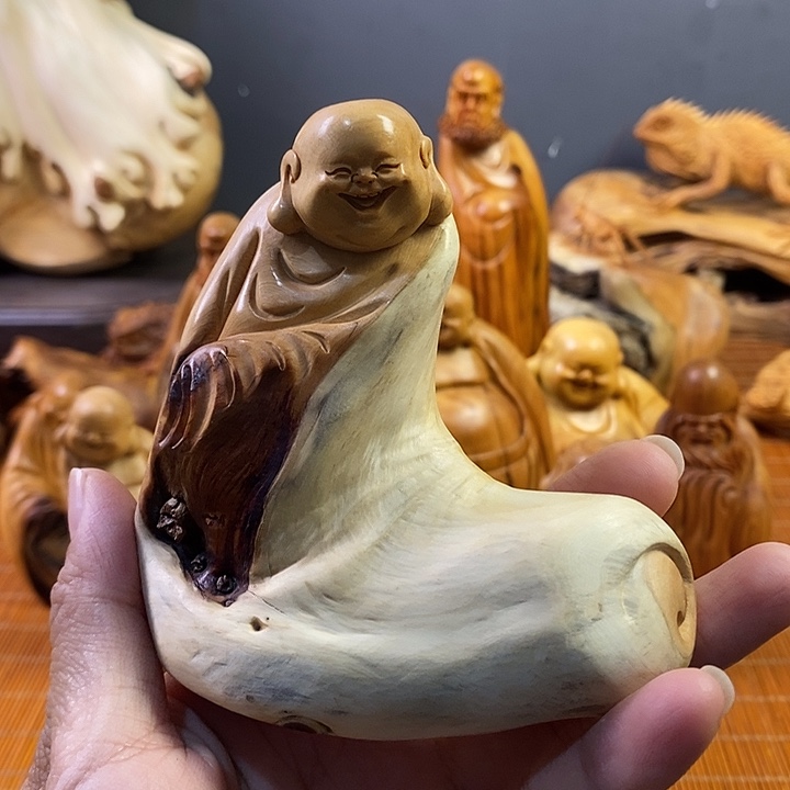 柏木（崖柏）弥勒佛