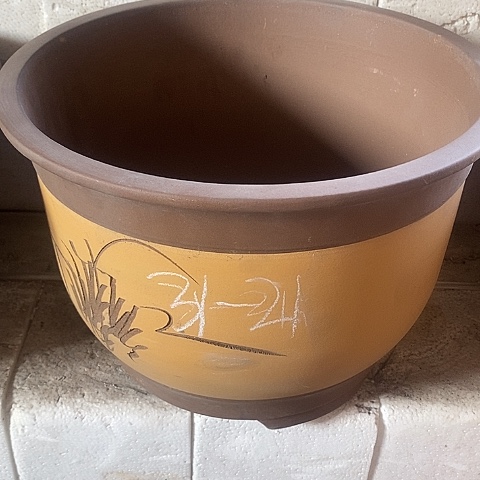 紫砂中国宜兴紫砂花盆，