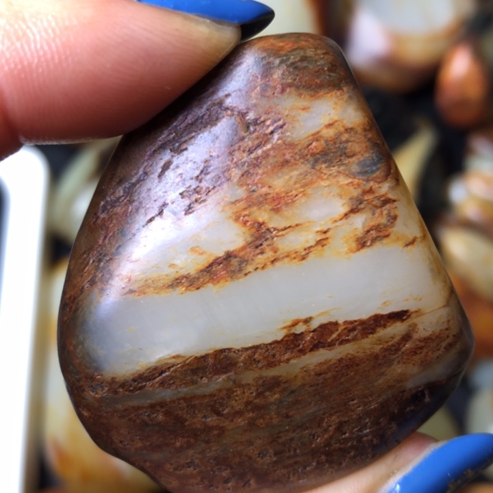 和田玉未镶嵌珠宝奇石