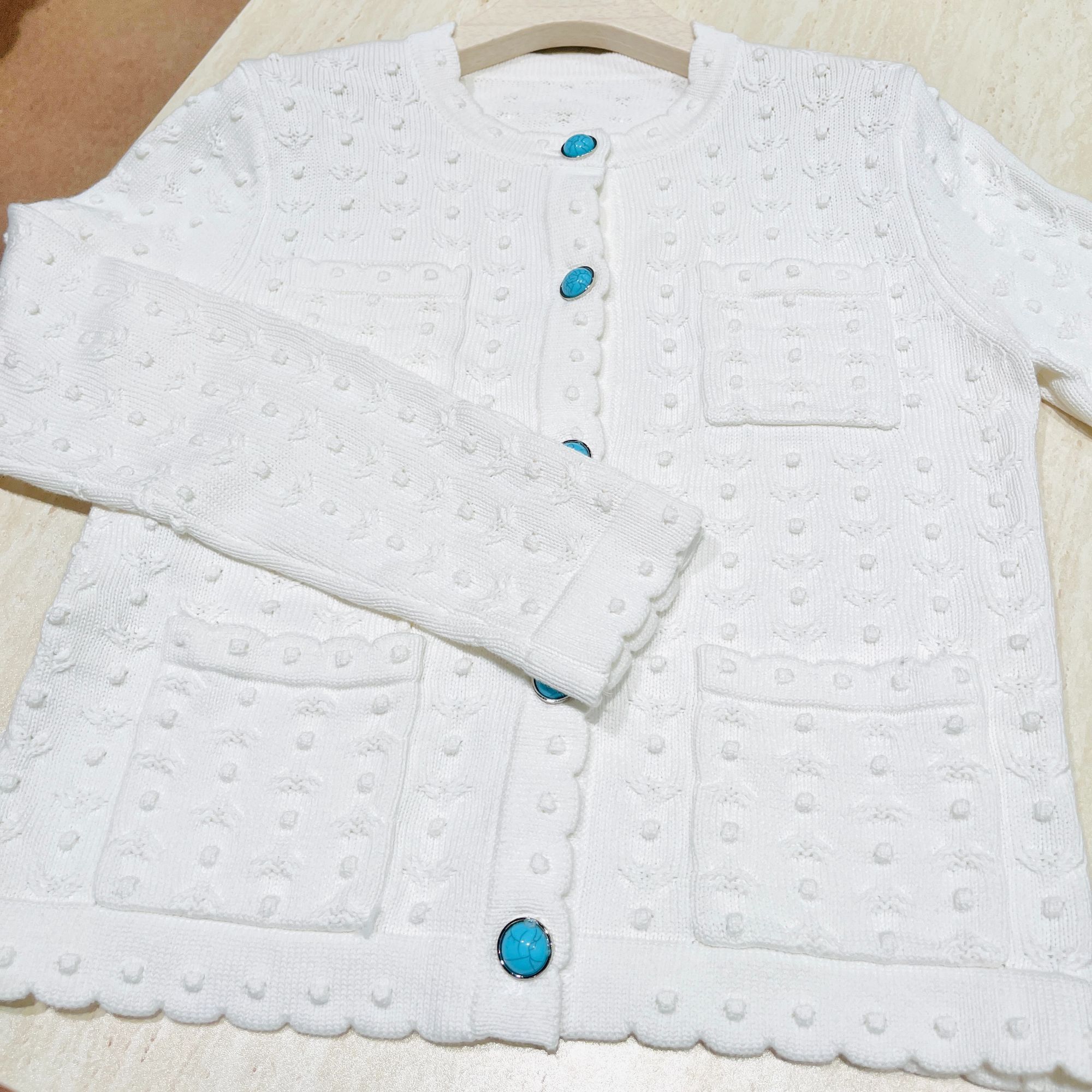  针织圆领毛针织衫碎花钩花针织衫毛衣韩版百搭白色-2612