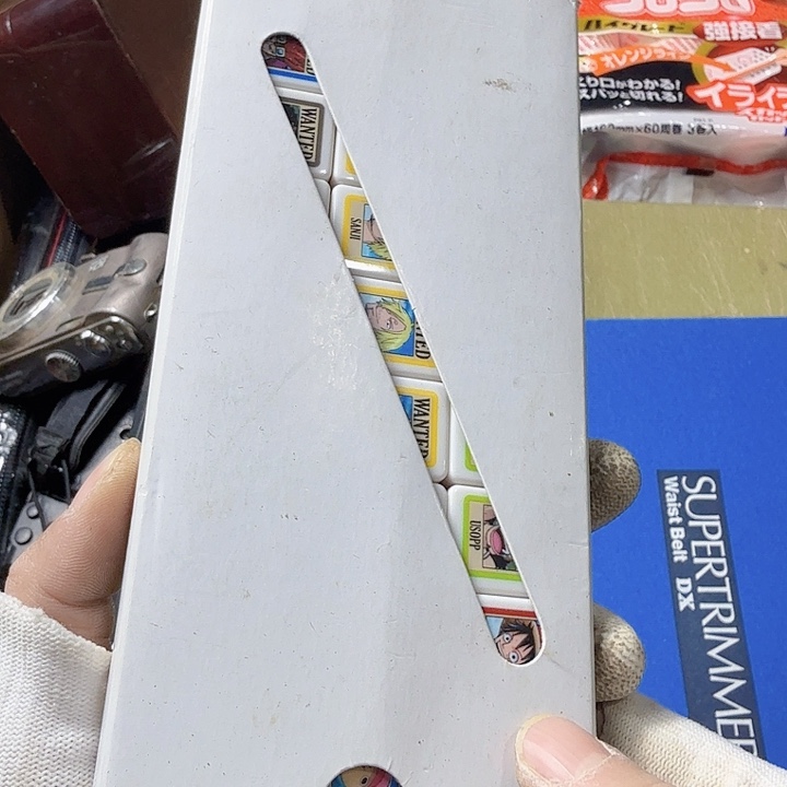 突*中古商品，瑕疵品，不保好坏。159