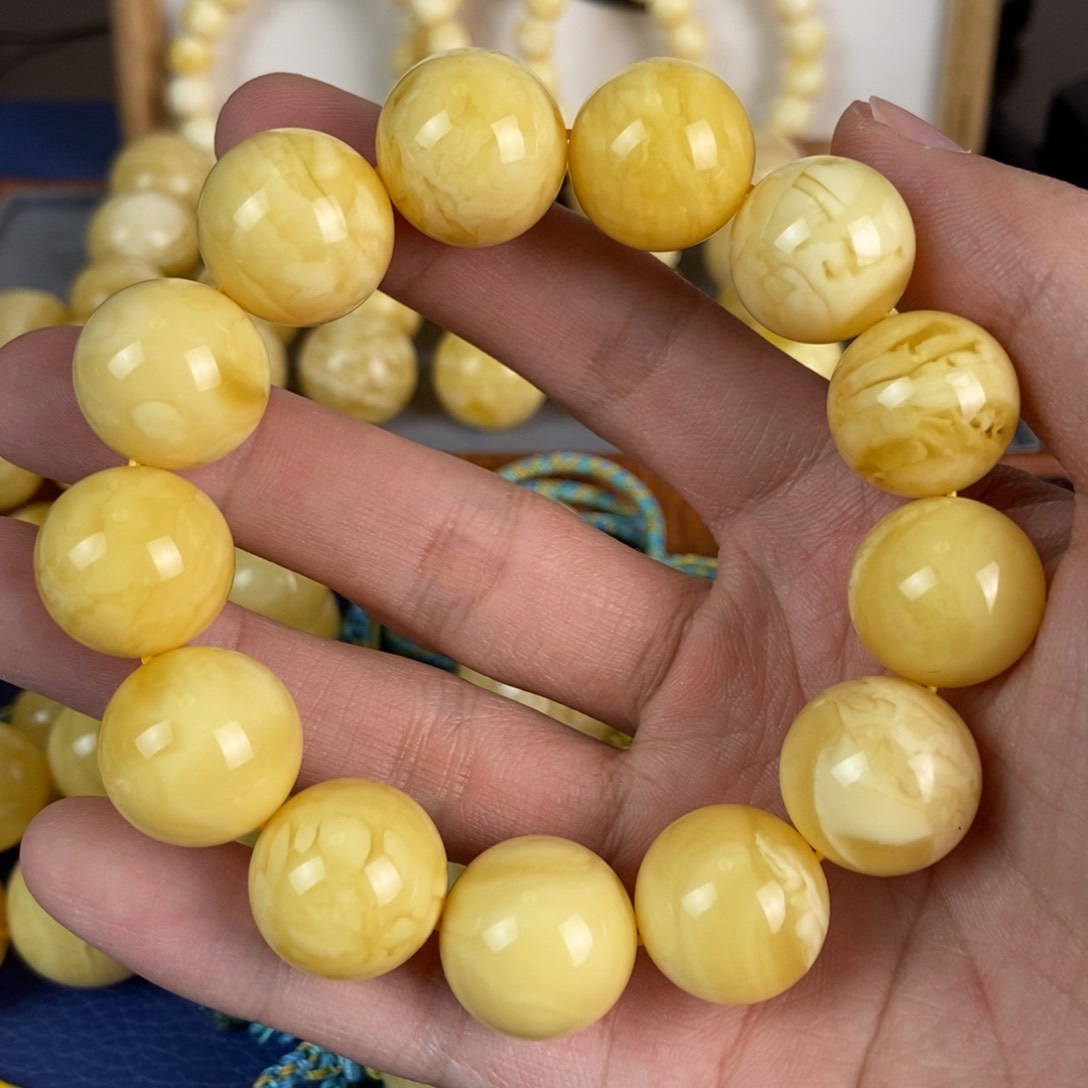 未镶嵌琥珀裸石蜜蜡