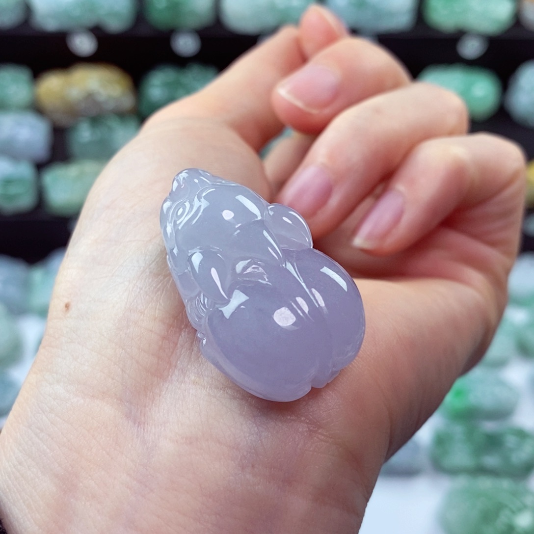 翡翠颈饰未镶嵌天然