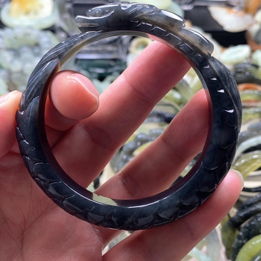 岫玉手镯未镶嵌弓****斌手镯