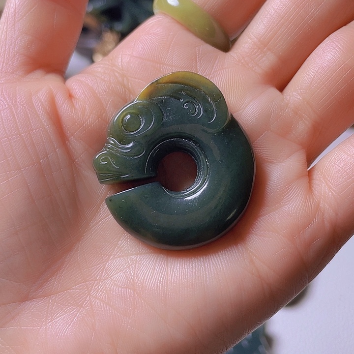 和田玉挂件未镶嵌