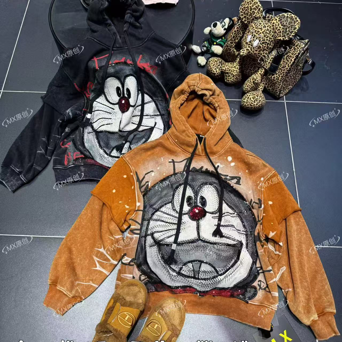 【692】秋冬加绒百搭宽松型叮当猫潮牌时尚洋气重工贴布长袖卫衣