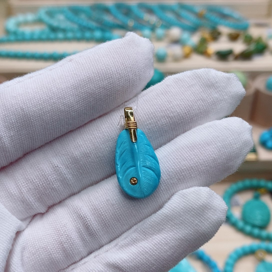 绿松石珠宝奇石18K金镶嵌