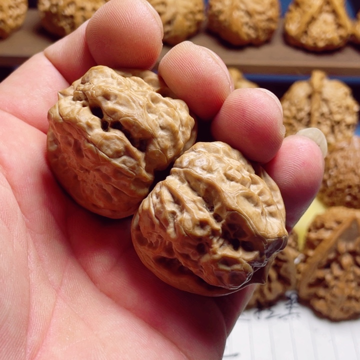 小***富把件文玩核桃蛤蟆头