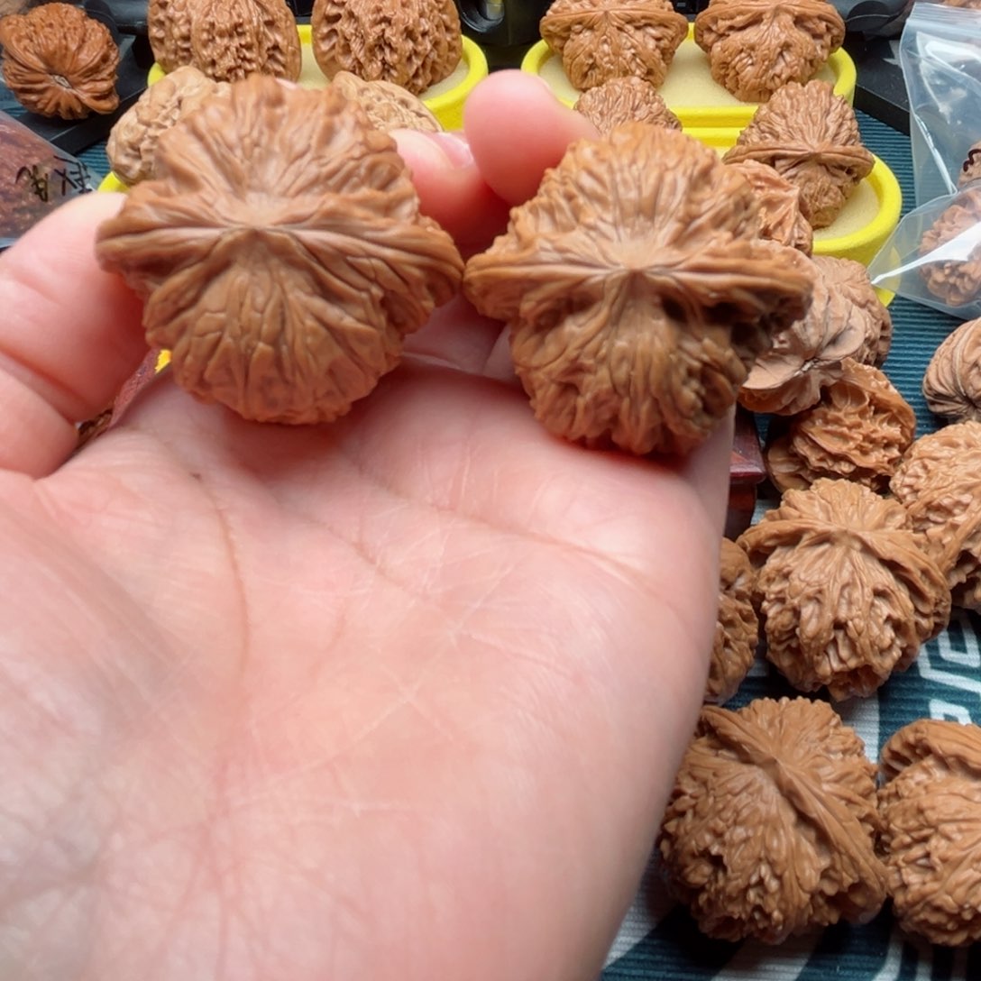 【闪购商品】桃木文玩核桃手把件40磨盘