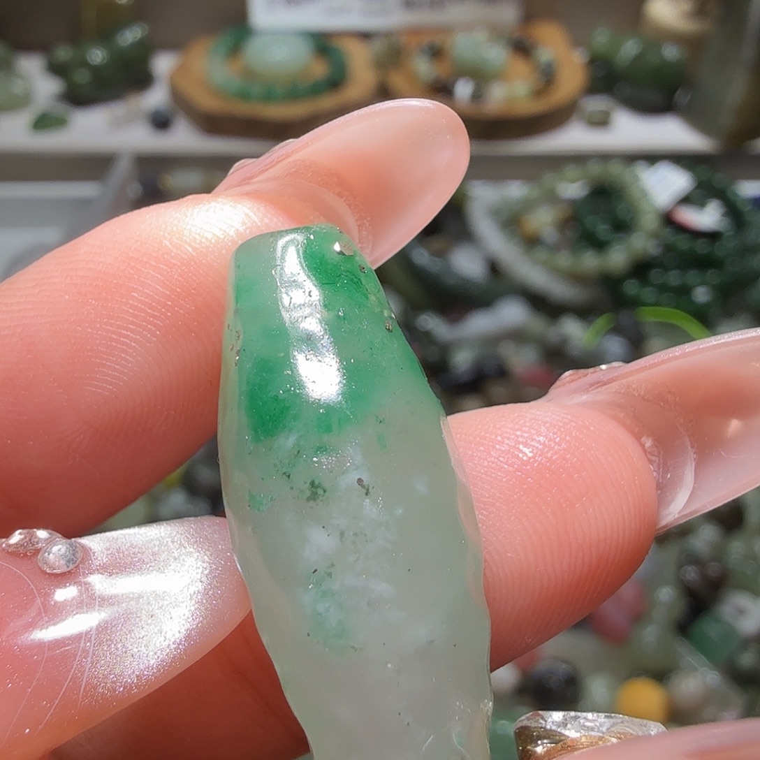 和田玉未镶嵌珠宝奇石