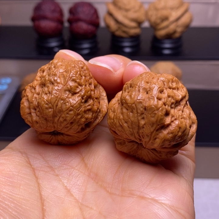 文玩核桃把件荷叶金蟾31