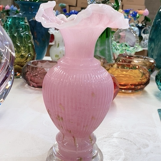 琉璃花瓶高23厘米口径5厘米