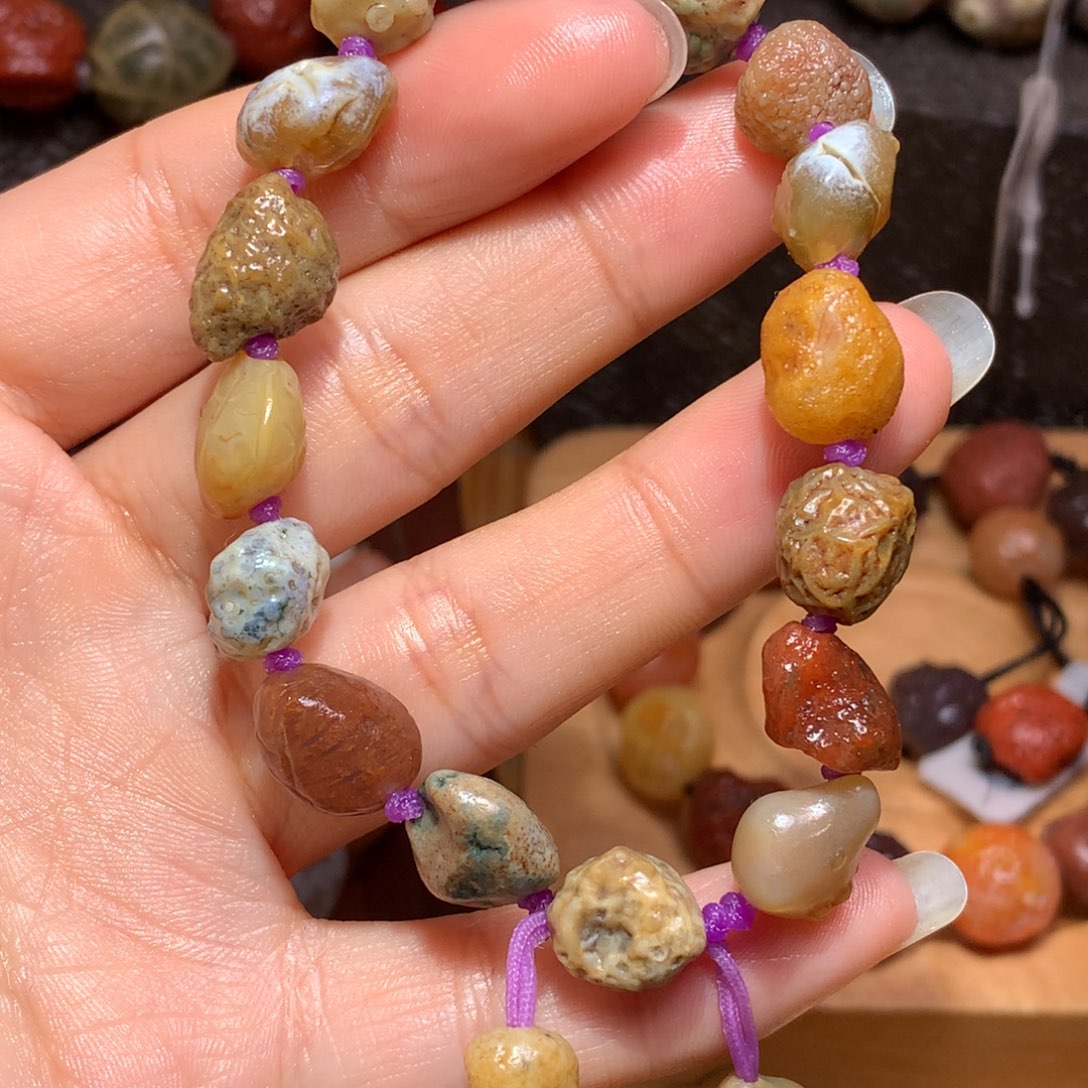 未镶嵌玛瑙/玉髓珠宝半成品