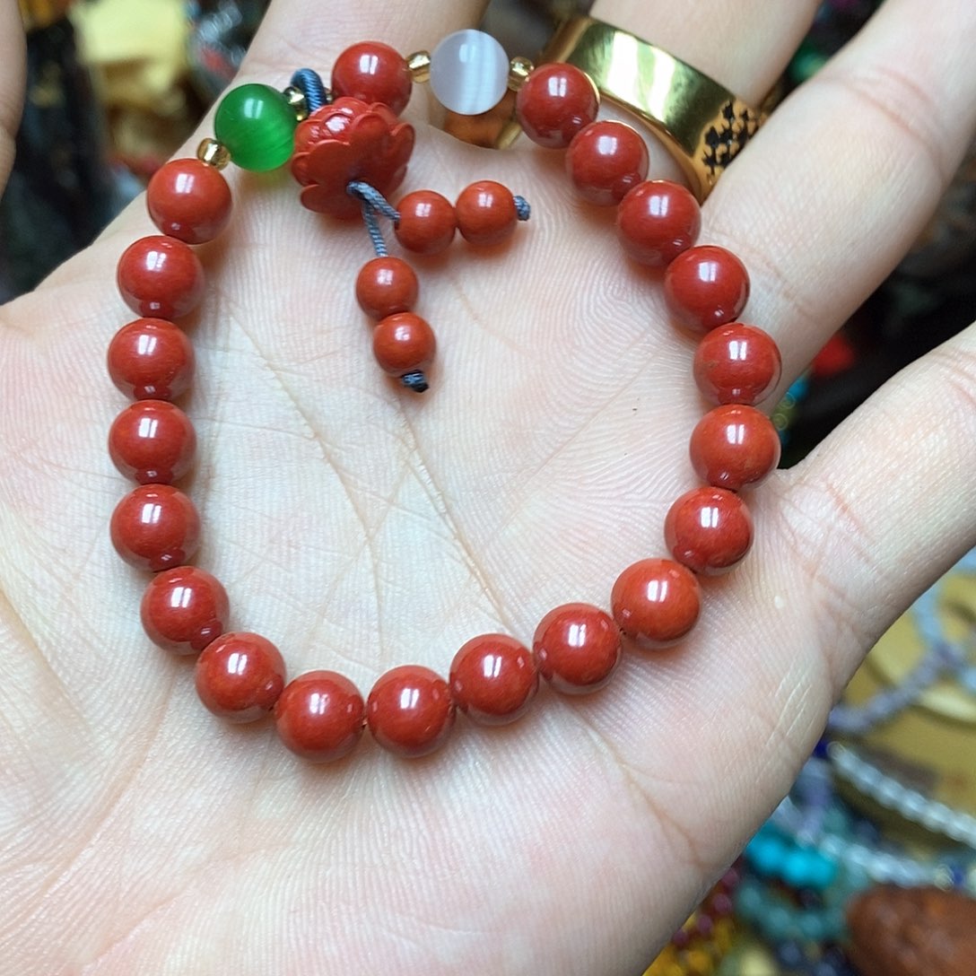 滴血莲花菩提吊坠