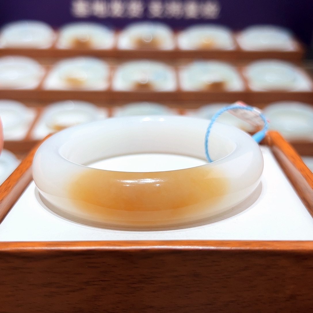 和田玉手镯54/55未镶嵌