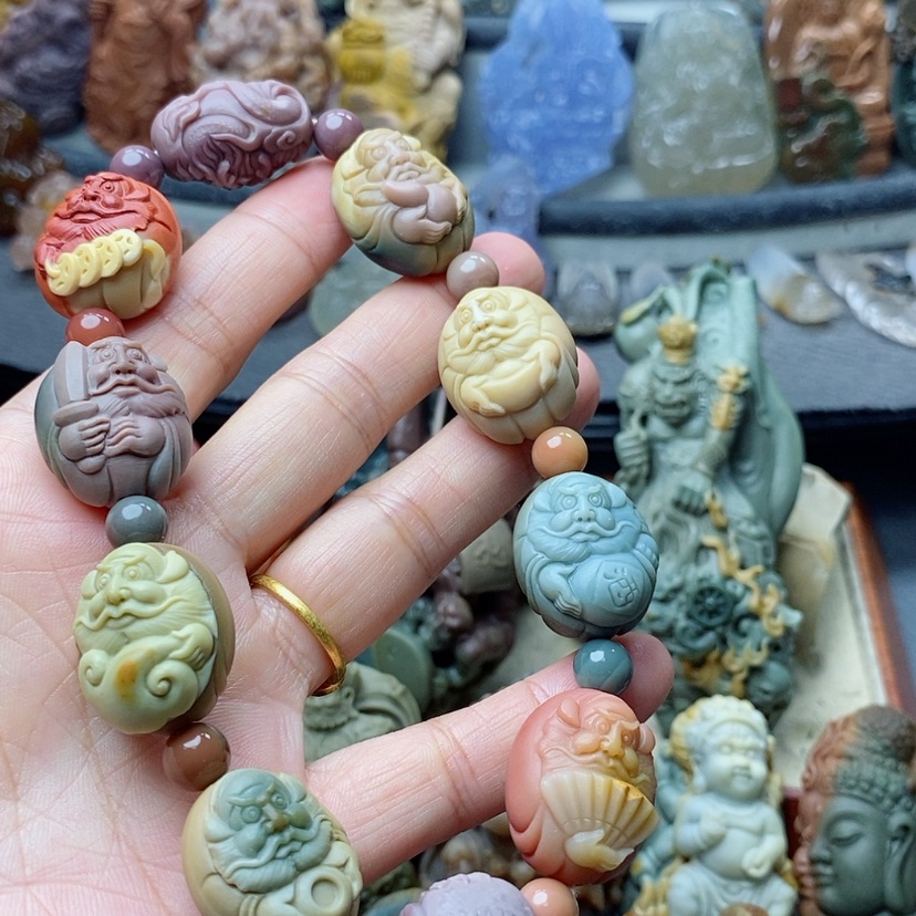 【闪购商品】定制石英质玉吊坠未镶嵌