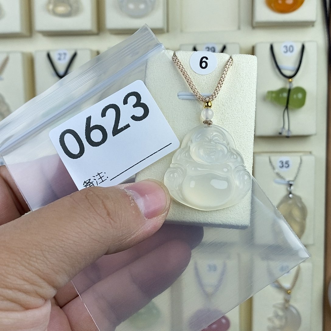 玛瑙/玉髓颈饰未镶嵌泡**.