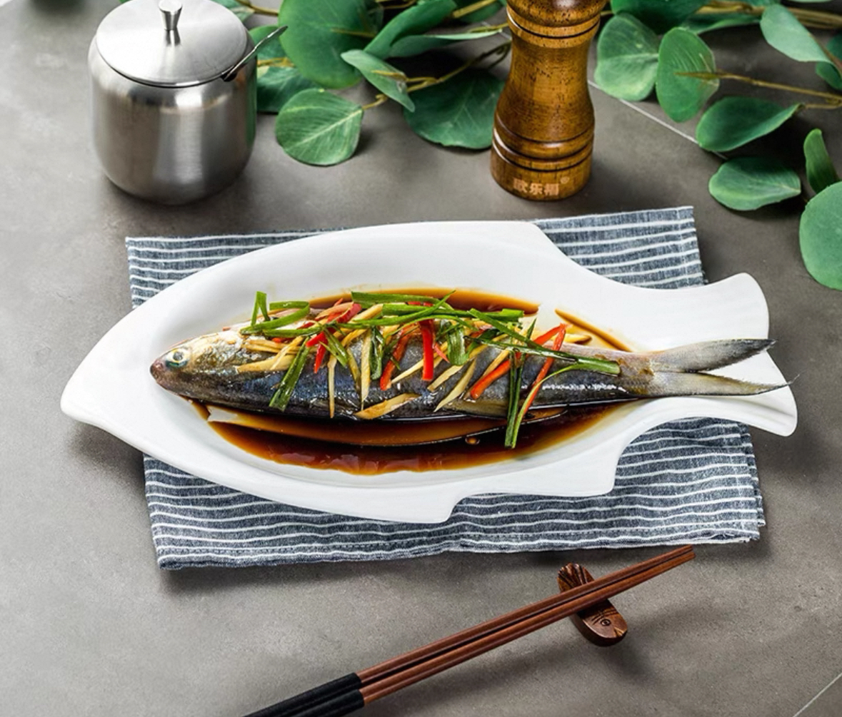 创意餐具陶瓷鱼盘纯白家用蒸鱼盘不规则汤碗沙拉碗酒店家用包邮