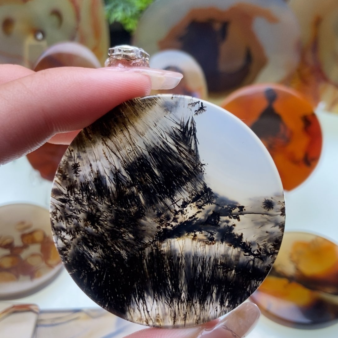 【闪购商品】玛瑙/玉髓颈饰未镶嵌