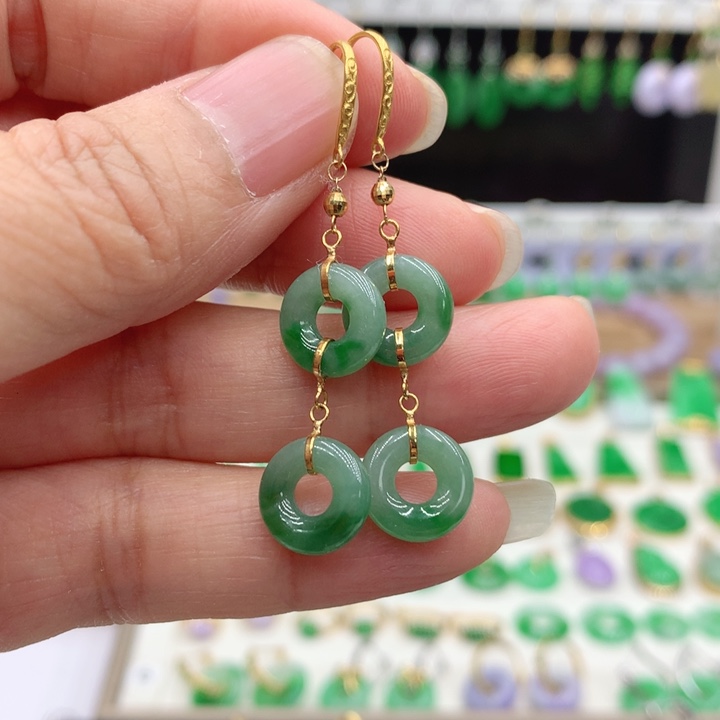 翡翠18K金镶嵌耳饰