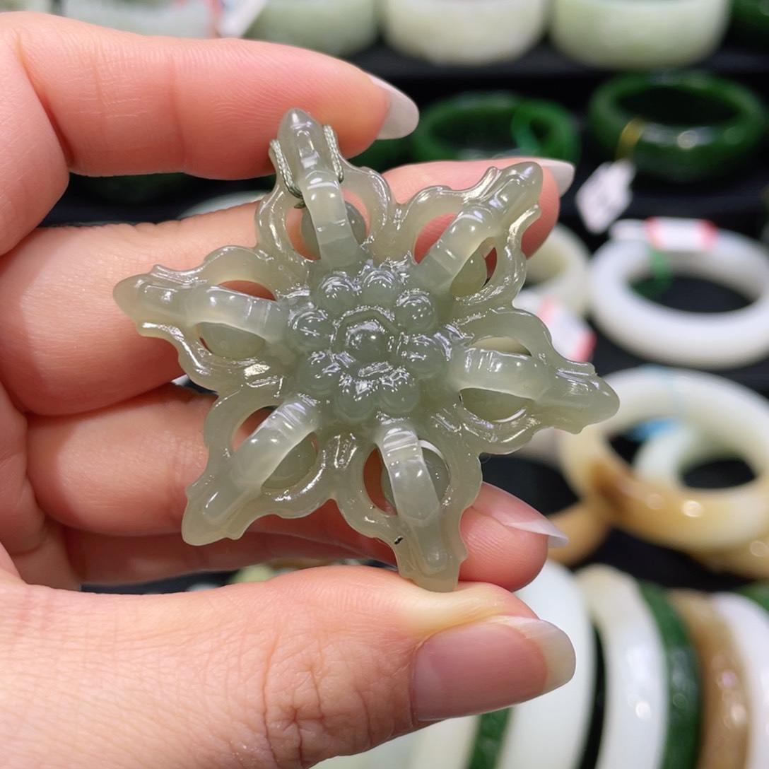 吊坠(不含链)未镶嵌和田玉